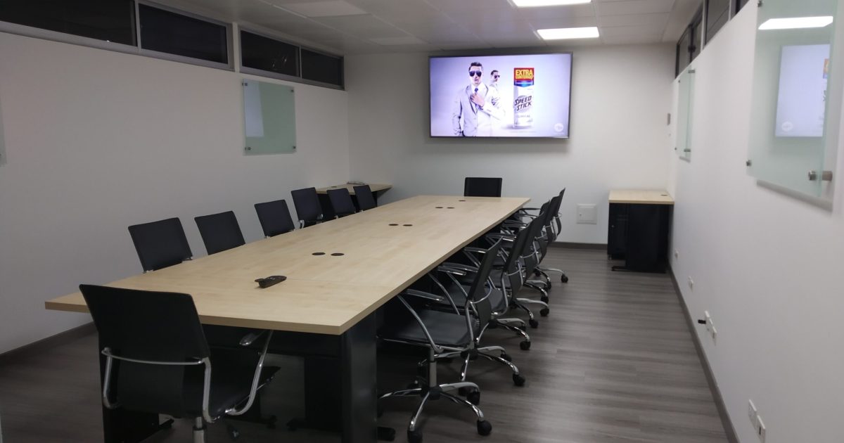 Adecuación de oficinas y salas de juntas